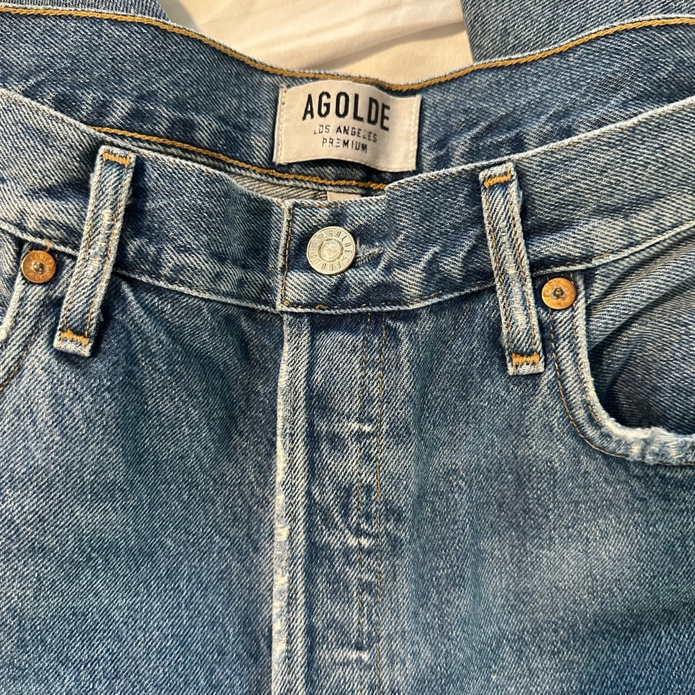 Agolde Straight Leg Jeans in Medium Blue Wash - Picture 3 of 11